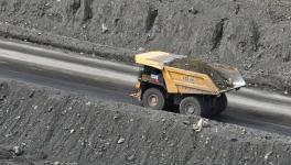 300噸級(jí)超級(jí)大礦車！“噸噸”來襲！